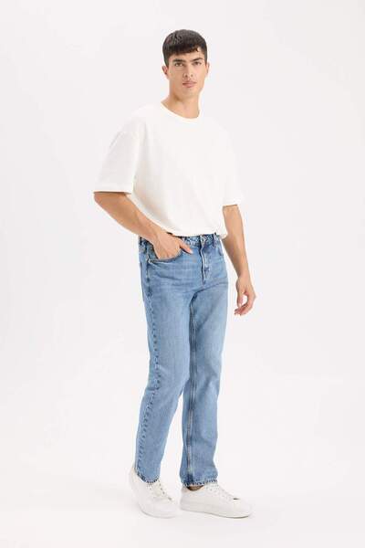 DeFacto Straight Fit Regular Fit Regular Waist Straight Leg Jean Pants 3113009