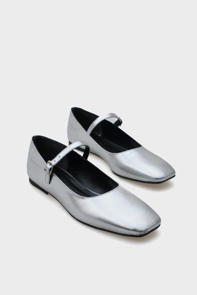 Capone Outfitters Amanda Blunt Toe Banded Margin Jane Women's Ballerinas
