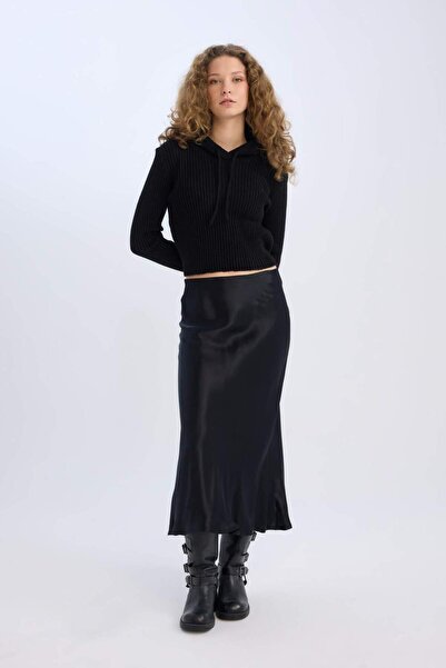 DeFacto A-Line Regular Waist Satin Maxi Skirt E3856Ax24Wn