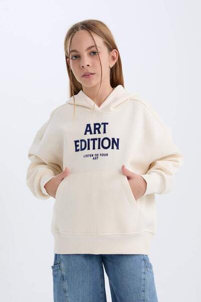DeFacto Kız Çocuk Oversize Geniş Kalıp Kapüşonlu Baskılı İçi Yumuşak Tüylü Sweatshirt D4296A824WN
