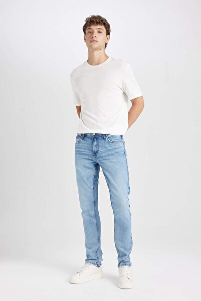DeFacto Carlo Skinny Fit Ekstra Dar Kalıp Normal Bel Ekstra Dar Paça Jean Pantolon C5746AX24AU
