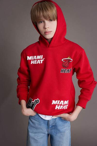 DeFacto Erkek Çocuk NBA Miami Heat Kapüşonlu Sweatshirt D8002A824WN