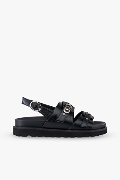 stato الصنادل السوداء النسائية