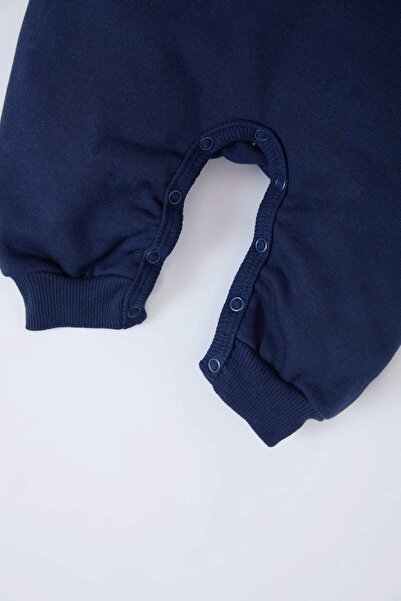 DeFacto Erkek Bebek Yeni Doğan Yılbaşı Temalı Uzun Kollu Tulum D6511A524WN