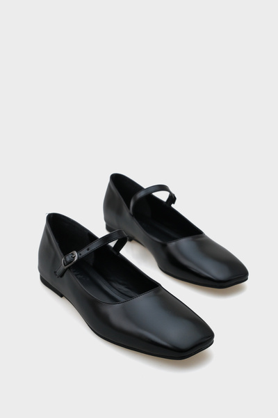 Capone Outfitters Blunt Toe Banded Marj Jane Matte Black Women's Ballerinas