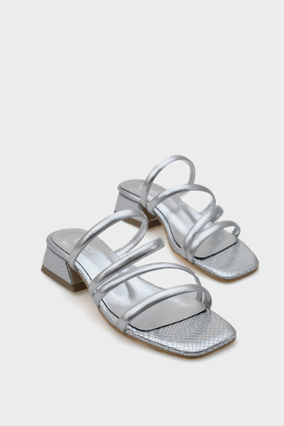 Capone Outfitters Lian Women's Slippers