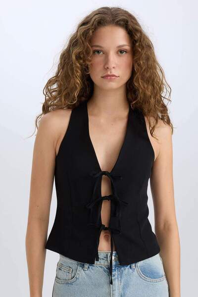 DeFacto Christmas Themed V-Neck Tie-Up Blazer Vest E2439Ax24Wn