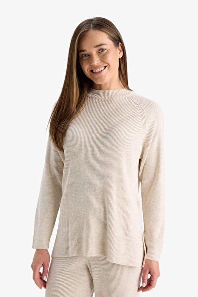 DeFacto Regular Fit Crew Neck Basic Plain Knitwear Sweater D6911Ax24Wn