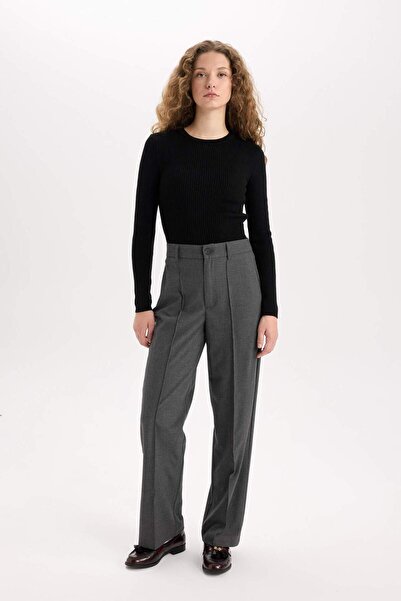 DeFacto Wide Leg Klasik Kumaş Pantolon Normal Bel Geniş Paça Standart Boy E1518AX24WN