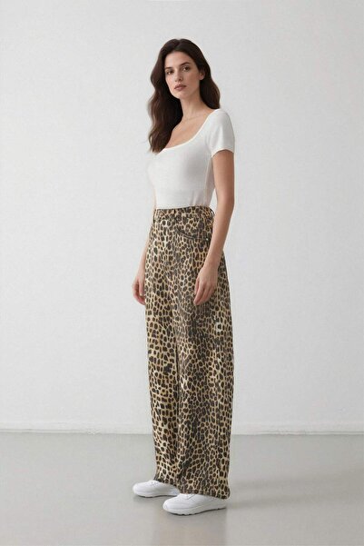 DeFacto Baggy Fit Gabardin Pantolon Yüksek Bel Leopar Desenli Standart Boy D8149AX24AU