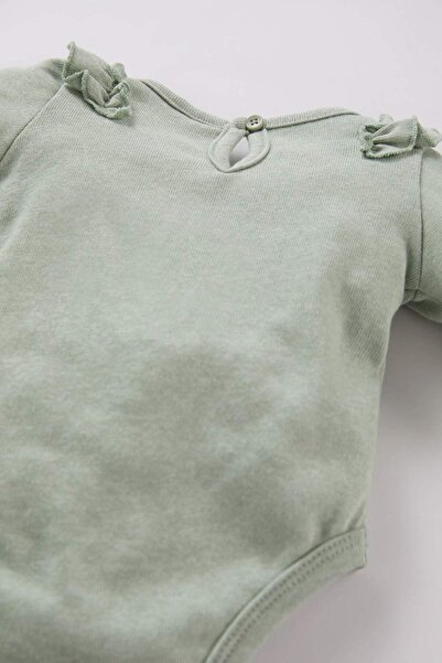 DeFacto Kız Bebek Yeni Doğan Bisiklet Yaka Triko Görünümlü Uzun Kollu Çıtçıtlı Body D6013A524WN