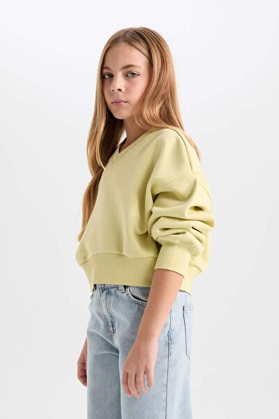 DeFacto Kız Çocuk Cropped Fit V Yaka Basic Düz Sweatshirt D7047A824WN