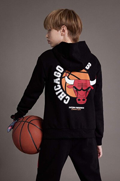 DeFacto Erkek Çocuk NBA Wordmark Kapüşonlu İçi Yumuşak Tüylü Sweatshirt D7900A824WN