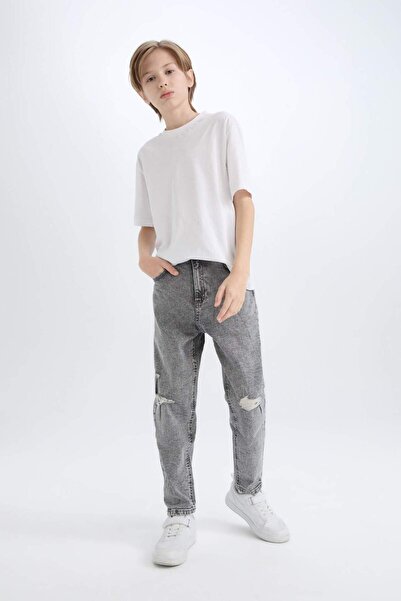 DeFacto Erkek Çocuk Balloon Fit Yırtık Detaylı Düz Paça Jean Pantolon C5707A824WN
