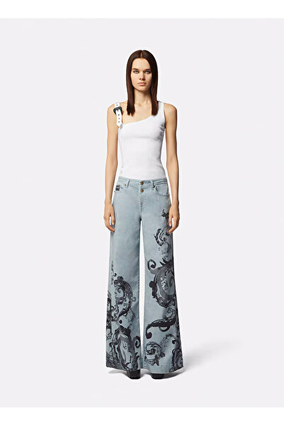 VERSACE JEANS COUTURE Kayık Yaka Düz Beyaz Kadın Bluz 76HAM625