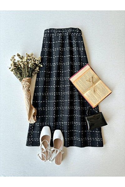 KÜÇÜĞÜM BUTİK Fusta lungă din tweed negru