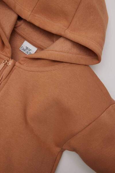 DeFacto Kız Bebek Kapüşonlu Basic Düz İçi Yumuşak Tüylü Fermuarlı Sweatshirt D0750A524AU