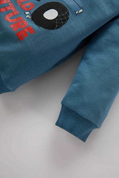 DeFacto Erkek Bebek Bisiklet Yaka Araç Baskılı Sweatshirt D1265A524WN