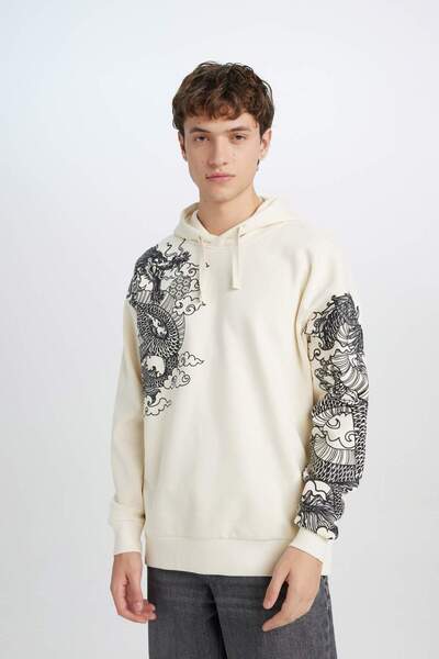 DeFacto Oversize Geniş Kalıp Kapüşonlu Baskılı Sweatshirt A7469AX24AU