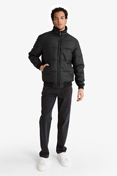 DeFacto Regular Fit Gömlek Yaka Astarlı Fermuarlı Suni Deri Mont C5857AX24WN