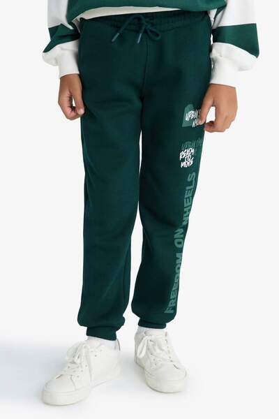 DeFacto Boy's Thick Sweatshirt Fabric Regular Fit Trousers - D4441A8Ns