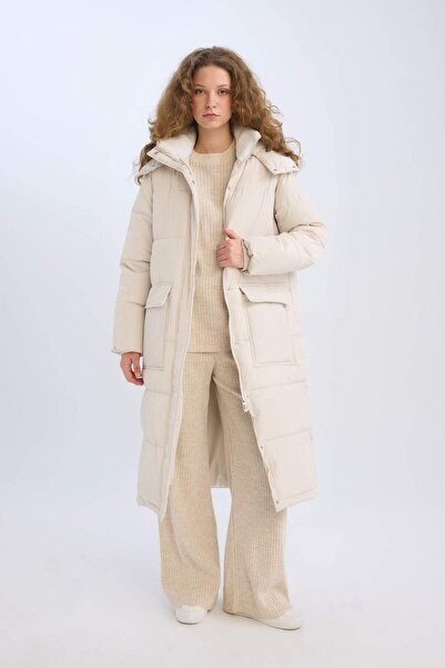 DeFacto Waterproof Long Puffer Coat Parka Oversize Wide Fit Hooded Zipper Pocket C9701Ax24Cw