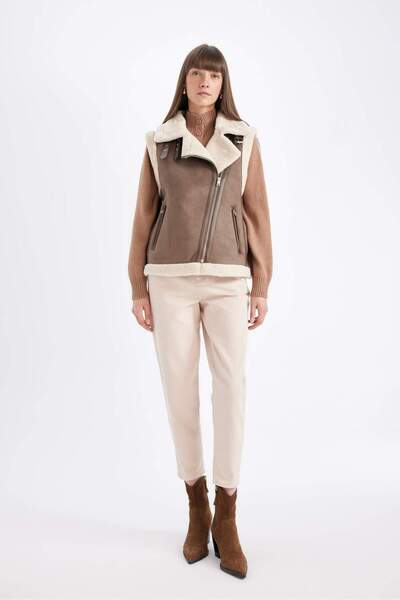 DeFacto Водовідштовхувальний замшевий жилет з кружевим коміром, блискавкою, кишенями, без рукавів, сезонний, з підкладкою з штучного хутра A6508AX24WN