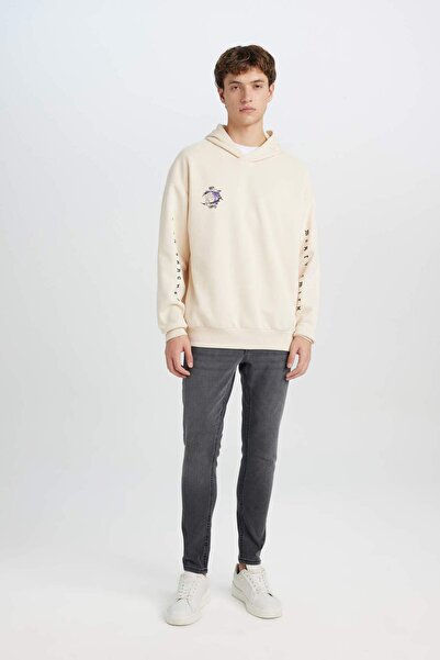 DeFacto Rick and Morty Oversize Geniş Kalıp Bisiklet Yaka Sırt Baskılı Kalın Sweatshirt C9741AX24AU