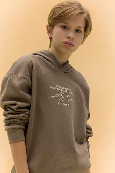 DeFacto Erkek Çocuk Oversize Geniş Kalıp Baskılı Kapüşonlu Sweatshirt D5344A824WN