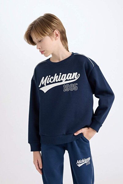 DeFacto Erkek Çocuk Lacivert Oversize Geniş Kalıp Bisiklet Yaka Baskılı Sweatshirt C9809A824WN