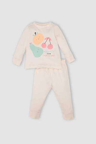 DeFacto Kız Bebek 4lü Pijama Takımı Meyve Desenli Penye Uzun Kollu Üst Uzun Alt D3633A524WN