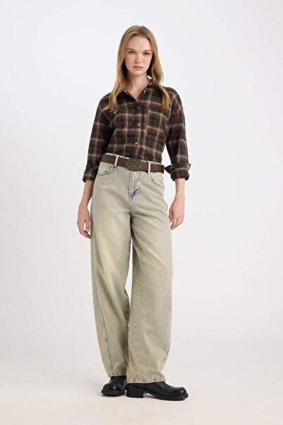 DeFacto Coool Oversize Wide Fit Kostkovaná flanelová dřevorubní bunda s dlouhým rukávem D5309AX24AU