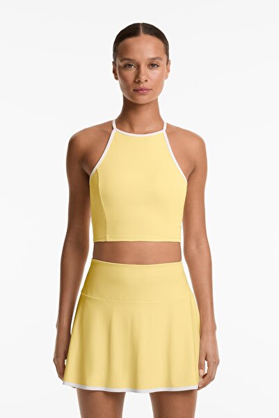 Oysho توب توب بايبينغ كومفورت لوكس بدون أكمام برقبة على شكل هالتر