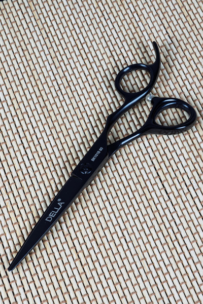 Della BK101B-60 Profesyonel Kuaför Berber Makası