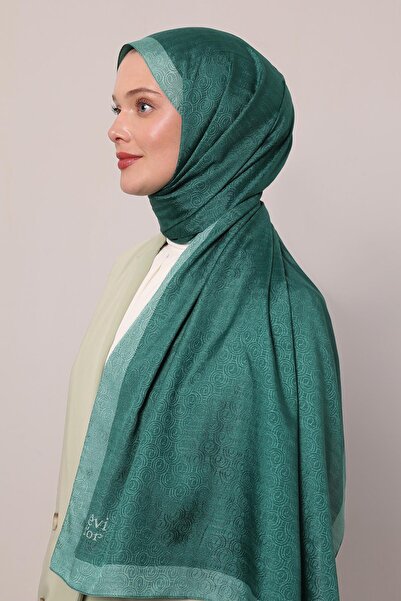 Levidor Ring Patterned Monogram Shawl