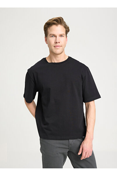 WRANGLER Bisiklet Yaka Siyah Erkek T-Shirt W241556301 Regular T-shirt