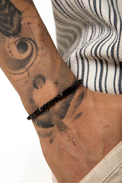 Fjellor سوار ماندوس من الحجر الطبيعي الأسود للرجال قابل للتعديل