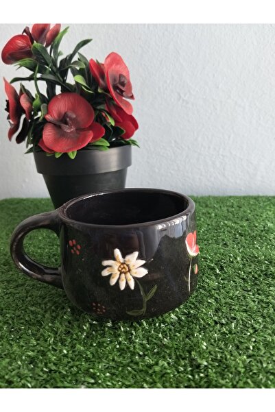 Home Coffee Cup'Black Embossed Daisy'