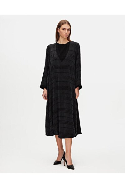 MISS DALIDA T25Y-4088 Missdalida V-Neck Jacquard Cupro Dress