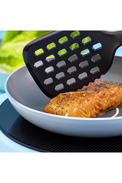 Tasty Spatula 678060, Cutting side, Plastic, 33cm, Blue