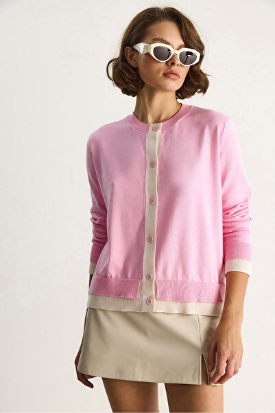 Bianco Lucci Women's Contrast Color Crew Neck Button Front Cardigan Th251035 60283540