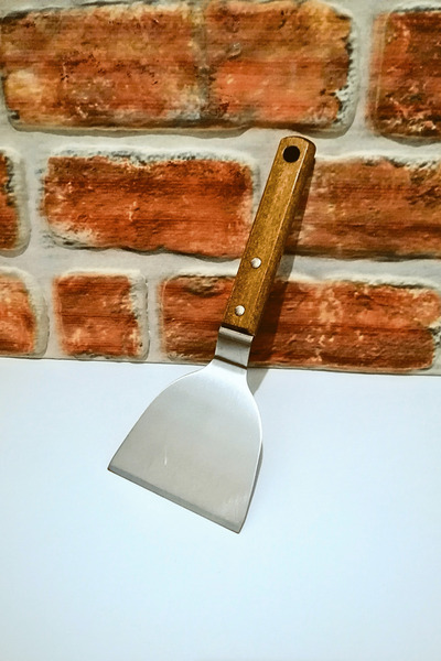 ELEGANCEV Steel Curved Spatula with Wooden Handle - Small Size - 1 Piece