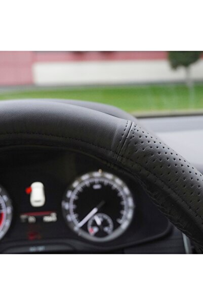 Mega Drive HUSA VOLAN PIELE NATURALA SEMI PERFORATA NEGRU 39-41 CM