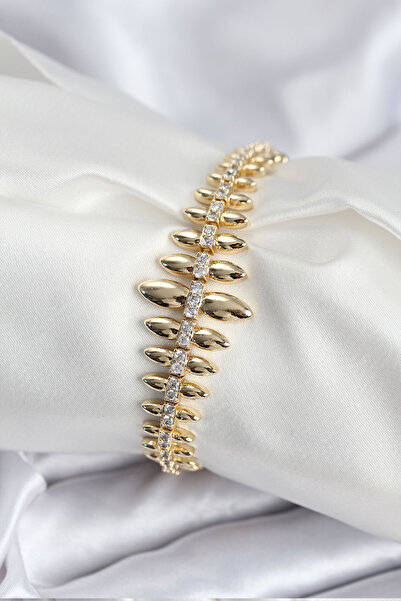 BSRE سوار نسائي من سلسلة VIP من النحاس بتصميم قطرات متتالية (لون ذهبي)