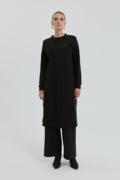 Nihan Kolları File Detaylı Örme Uzun Tunik Siyah