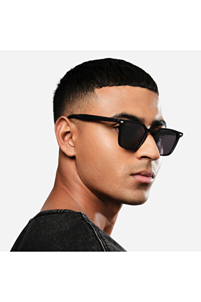 The Optical Club إيزي إس