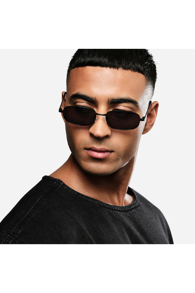 The Optical Club الملاك س