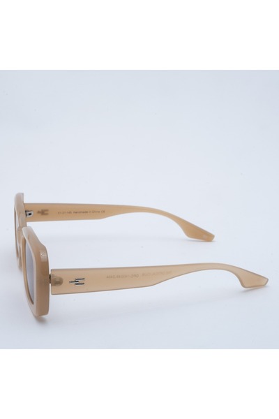 The Optical Club The Warda