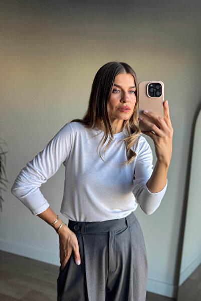 Sue Store Λευκή μπλούζα με λαιμόκοψη Premium