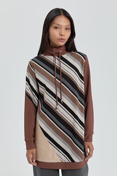 Nihan Dik Yaka Desenli Sweat Kahve